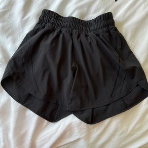 Lululemon athletic running shorts 5” in black